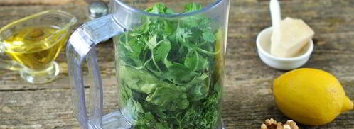 соус песто из первой зелени. Шаг 5