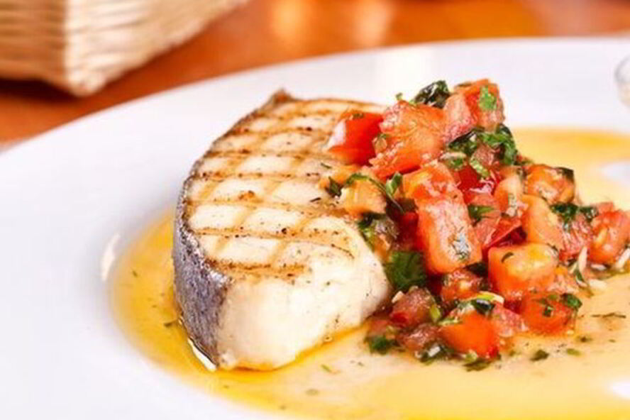 Рецепт палтуса с соусом сальса