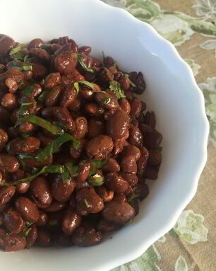 Фасоль с Ткемали