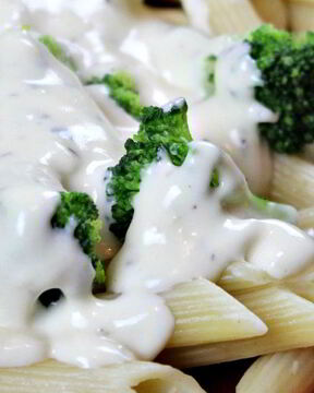 Сырный соус из плавленого сыра