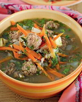 Бараний суп с фрикадельками