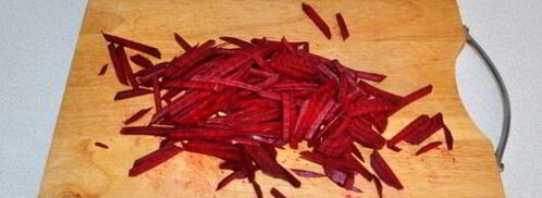 борщ со свекольной ботвой. Шаг 3