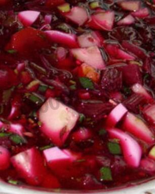 Холодный борщ с колбасой