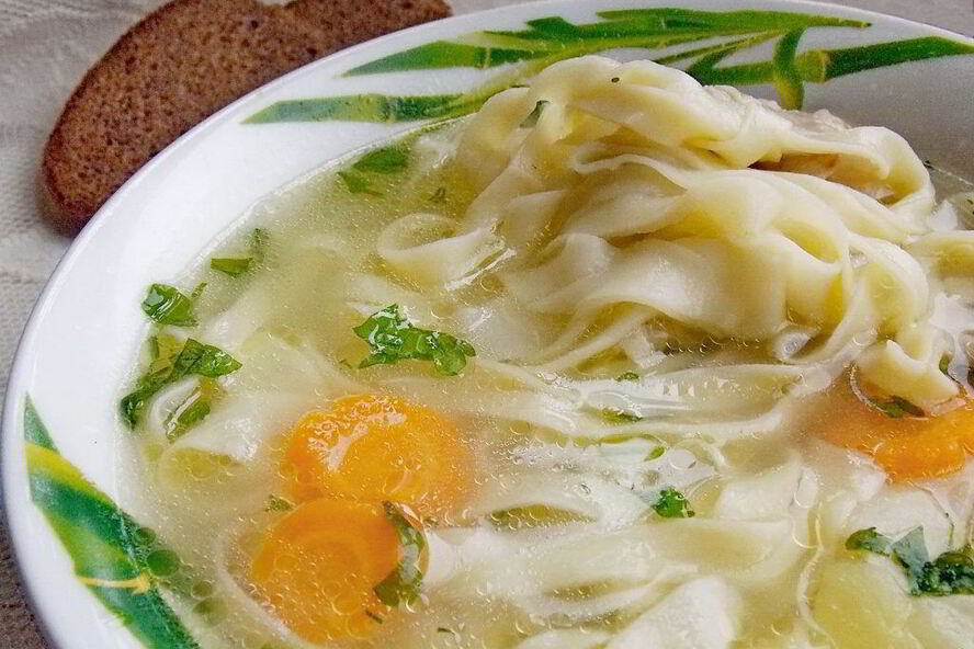 Рецепт лапши на курином бульоне