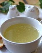 Прозрачный куриный бульон