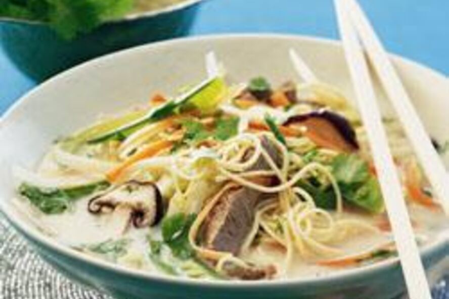 Рецепт тайского говяжьего бульона с лапшой