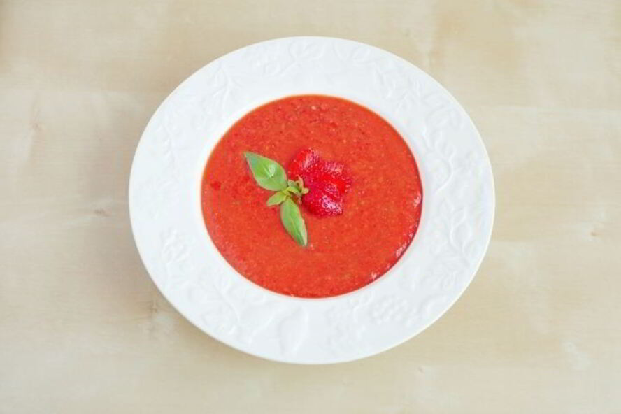 Рецепт гаспачо с клубникой