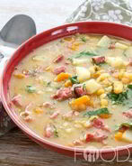 Гороховый суп с колбасой