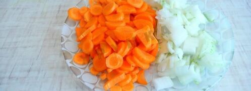 гороховый суп с тушенкой. Шаг 4