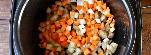 гороховый суп со свининой в мультиварке. Шаг 6