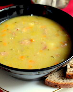 Суп гороховый в мультиварке