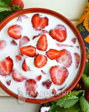 Холодник с клубникой