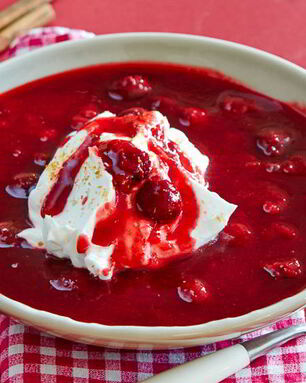 Холодный черешневый суп