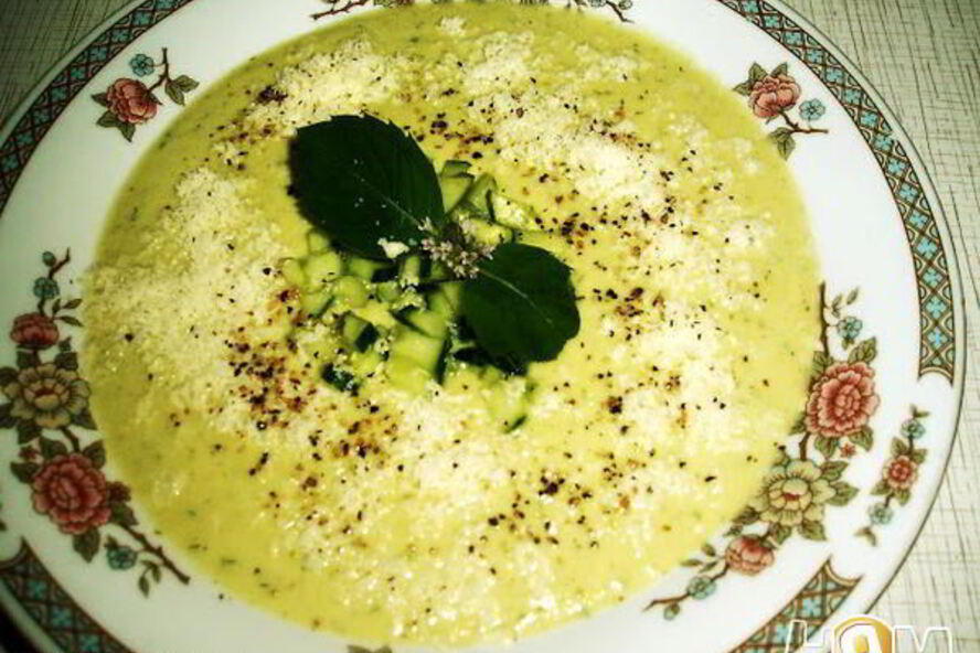 Рецепт холодного кабачково-огуречный суп