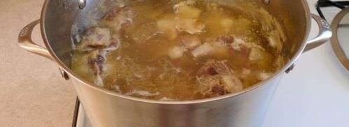 суп горячий холодец. Шаг 23