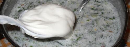 зеленый холодный суп на кефире таратор. Шаг 9