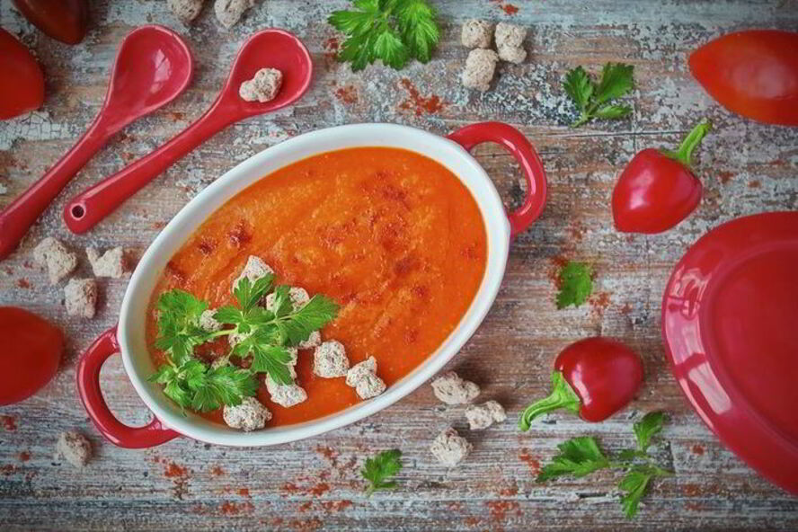 Рецепт крема-супа из запеченного перца с хрустящими ржаными отрубями