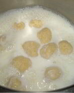 Молочный суп с картофельными клецками