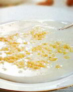 Молочный суп с миндалем