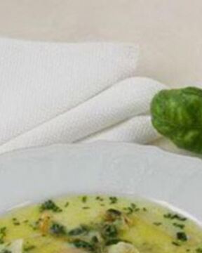 Молочный суп с цветной капустой