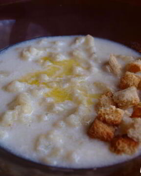 Суп молочный с цветной капустой