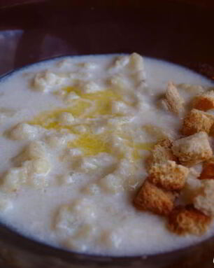 Суп молочный с цветной капустой