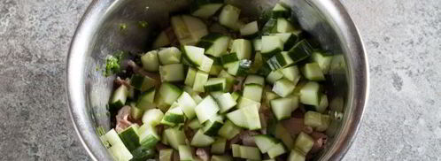 окрошка с копченой курицей. Шаг 7