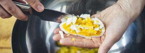 окрошка с куриной грудкой на кефире. Шаг 4