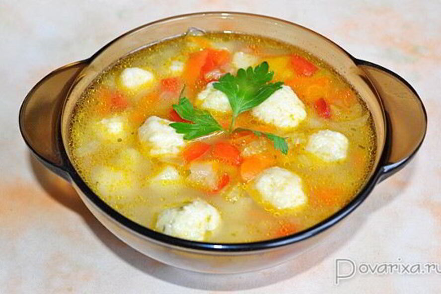 Рецепт овощного супа с сырными клецками-шариками