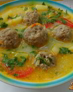 Суп с овощами и тефтелями