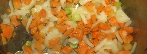 чечевичная похлебка с овощами и пепперони. Шаг 5