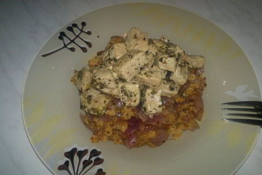 Рецепт густой чечевичной похлебки с луком и горчицей и тушеная свинина по-деревенски