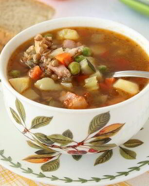 Наваристая чечевичная похлебка