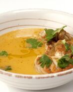 Пряный суп с телячьими мозгами