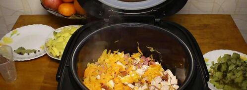 рассольник с колбасой и копченостями. Шаг 3