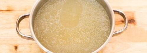 рассольник с перловкой и солеными огурцами на баранине. Шаг 11