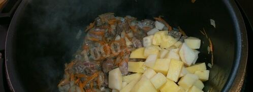 суп рассольник в мультиварке. Шаг 6