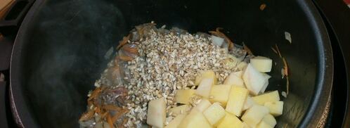 суп рассольник в мультиварке. Шаг 7