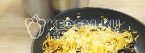 щи грибные с перловкой. Шаг 7