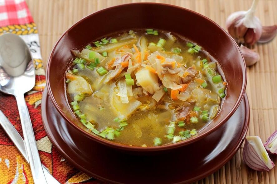 Рецепт щей из свежей капусты в мультиварке