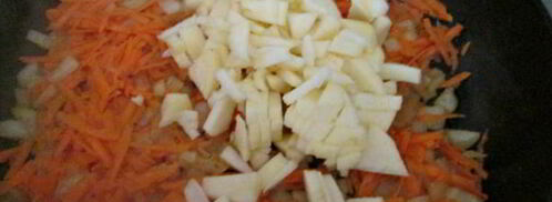 щи со свиными ребрами и яблоком. Шаг 5