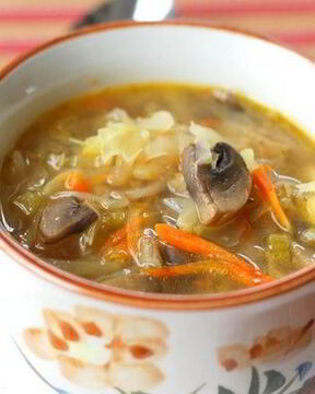 Вегетарианские щи из квашеной капусты