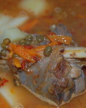 Шурпа узбекская с бараниной и машем