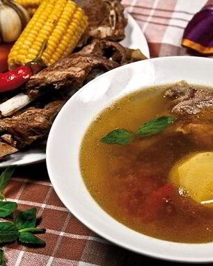 Шурпа в казане