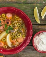 Сборная солянка с грудинкой, курицей и сосисками