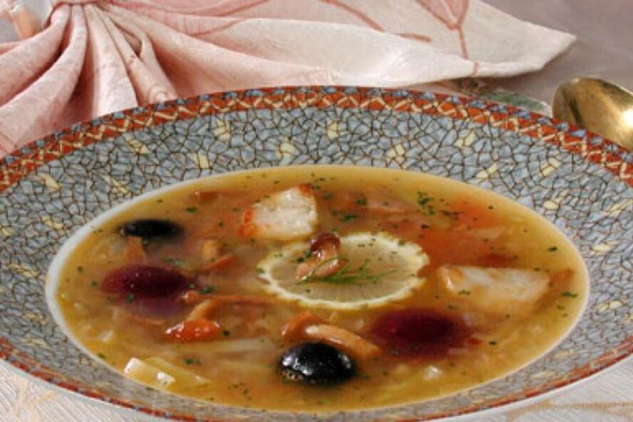 Рецепт солянки рыбной с грибами