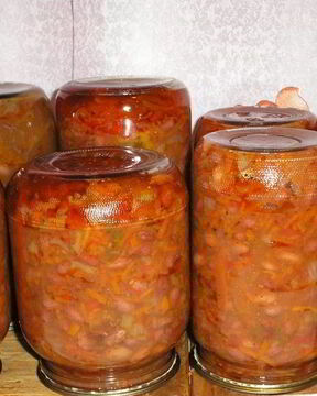 Солянка с фасолью на зиму