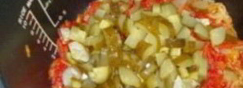 солянка с картошкой в мультиварке. Шаг 6