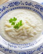 Суп-пюре из цветной капусты с сыром