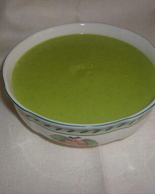 Суп-пюре из зеленого горошка